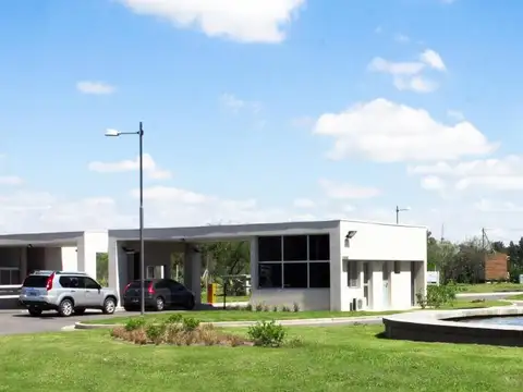 Terreno en  Ayres Plaza