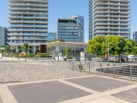 VENTA DE DEPARTAMENTO PISO ALTO 4 AMBIENTES CON DEPEDEPENCIA CON COCHERAS Y BAULERA PUERTO MADERO