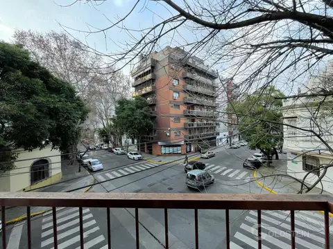 Depto Tipo Casa en Venta en Caballito, USD 320.000