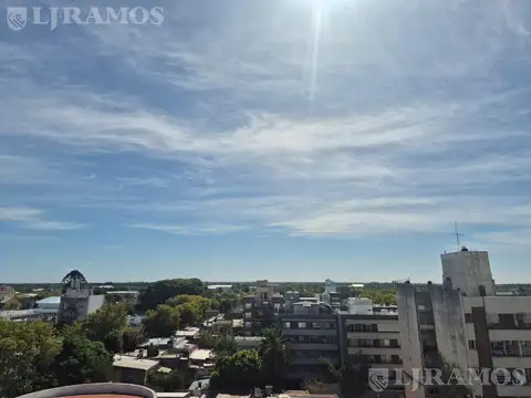 VENTA semipiso , balcon aterrazado, vista abierta, 3 dorm, cochera, Centro S Fernando