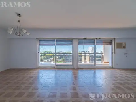 Departamento en Venta de 5 ambientes