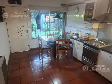Casa en Venta al Este