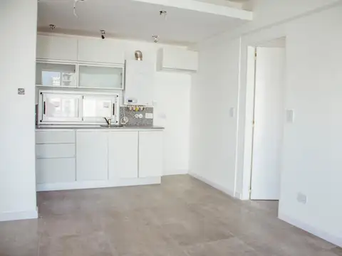 Ministro Brin 3000, Piso 5