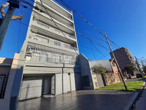 SEMI PISO 3 AMBIENTES A ESTRENAR DE 61 MT. TOTALES - Financiación -