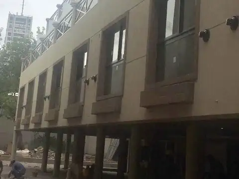 Departamentos tipo casa - 3 amb y cochera   Inmejorable ubicación