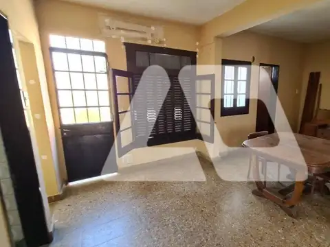 Casa en Venta en Remedios de Escalada, USD 99.000