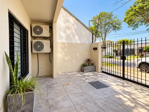 Casa en Venta en Villa Ballester, USD 129.000