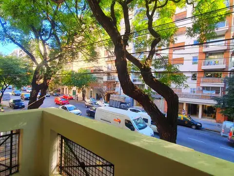 Depto Tipo Casa en Alquiler en Parque Chacabuco, $ 890.000