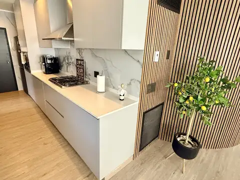 Casa 6 ambientes con 4 baños