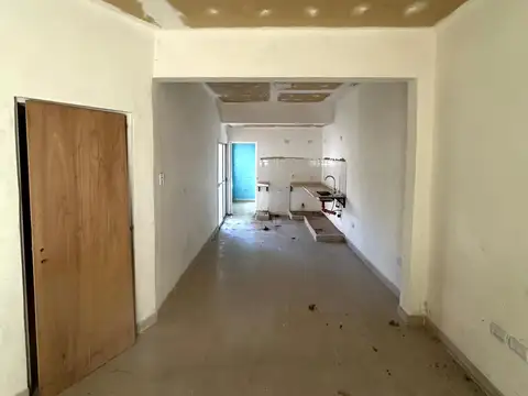 Casa 3 ambientes con 1 baño