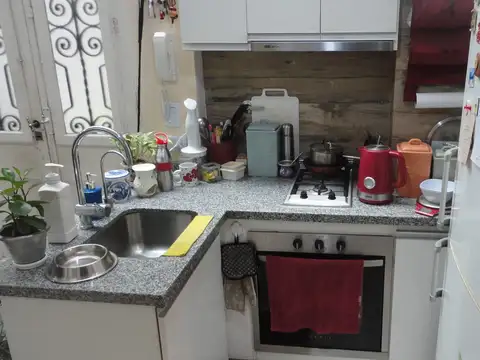 Depto Tipo Casa en Venta 60 años