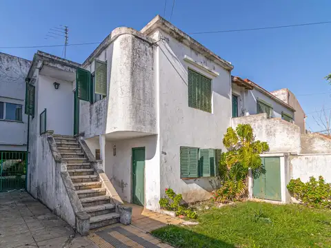 Venta Casa 5 ambientes en Tigre, zona residencial Tigre