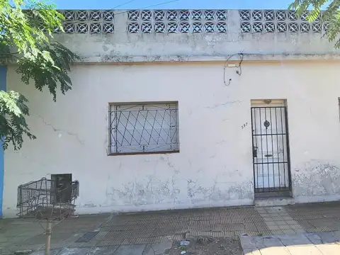 PH DE 3 AMBIENTES  CON PATIO  al frente