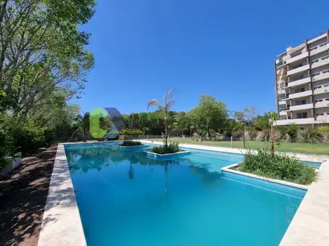 Calle 156 1100, Piso 5