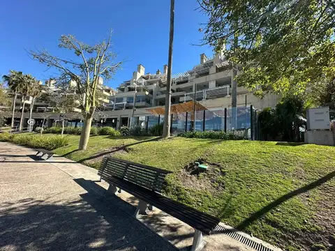 Boulevard Del Mirador 530 500
