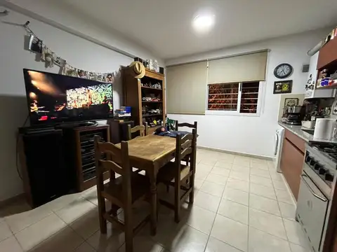 Jorge Duclout 296 , Piso 1