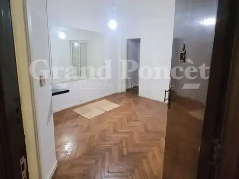 Departamento de 2 Ambientes con Balcón interno