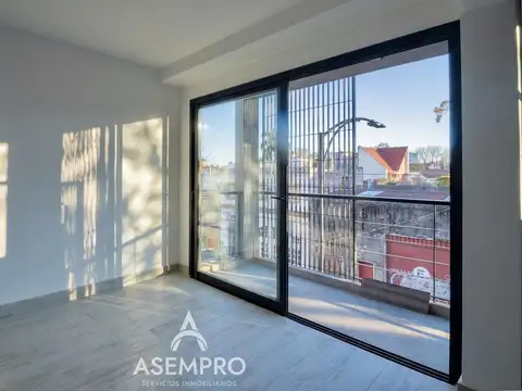 OPORTUNIDAD  2 AMBIENTES A ESTRENAR 2DO PISO AL FRENTE- $2.363/M2