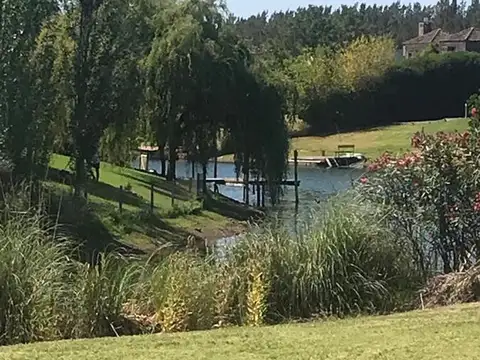 Boulevard De Todos Los Santos al 100