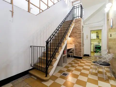 Depto Tipo Casa en Venta de 4 ambientes