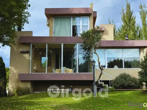 Casa en Venta en Costa Esmeralda, USD 284.900