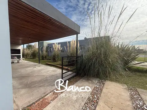 Casa en Venta en San Sebastián, USD 190.000