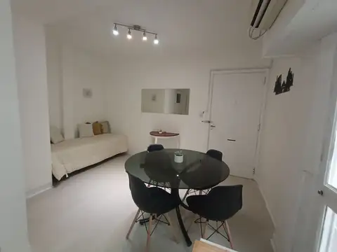 Depto Tipo Casa en Venta de 1 dormitorio