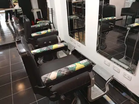 Excelente Pelqueria/Estetica para ingresar en la zona de Recoleta.