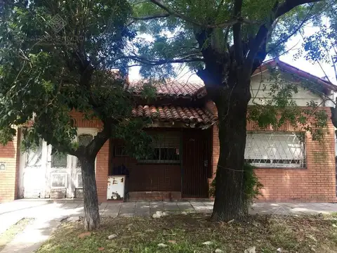 Casa de 3 amb con garage - Apto Crédito - Oportunidad 