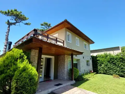 Casa en Venta en Villa Gesell, USD 220.000