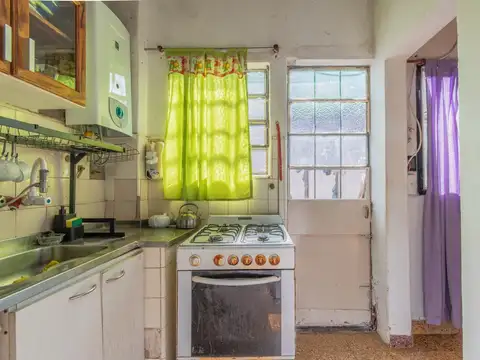 Depto Tipo Casa en Venta en Munro, USD 52.000