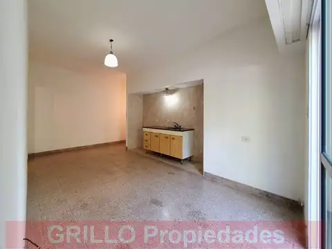 Depto Tipo Casa en Alquiler de 1 dormitorio