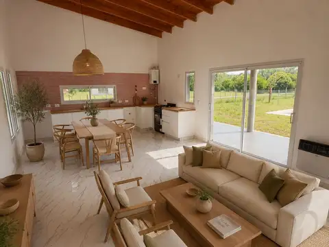 Casa en Venta con 1 cochera
