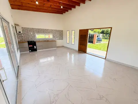 Casa en Venta en Los Pinos, USD 125.000