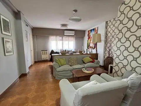 Departamento en Venta de 4 dormitorios