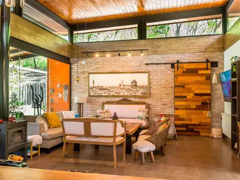 Casa en Venta en Valle Escondido, USD 270.000