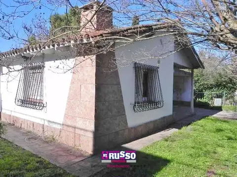 Casa 3 ambientes con 1 baño