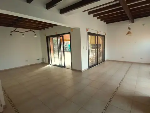 Casa en Venta en Chacras de Coria, USD 168.000