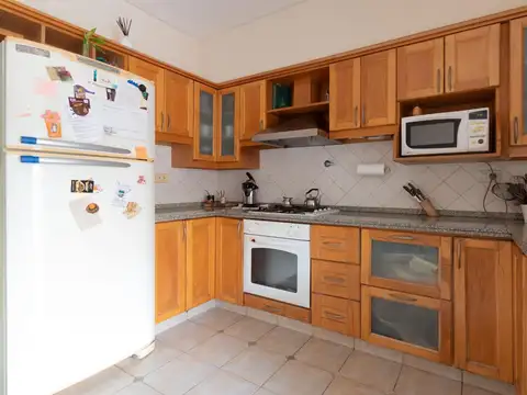 Depto Tipo Casa en Venta en Villa Pueyrredon, USD 374.000