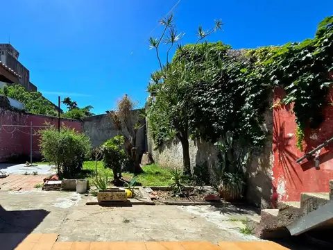 Depto Tipo Casa en Venta de 5 ambientes