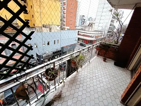 Departamento 4 ambientes con 2 baños
