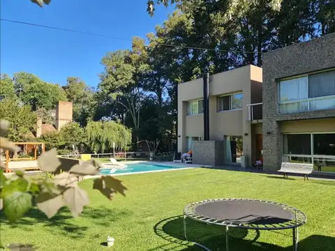 Casa en Venta de 4 dormitorios