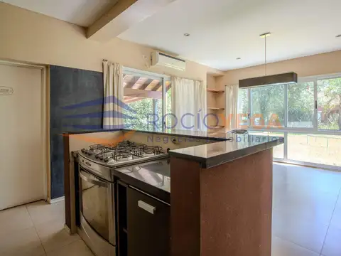 Casa 5 ambientes con 3 baños