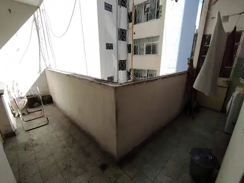 Depto.tipo casa de 4 ambientes en Venta en Caballito