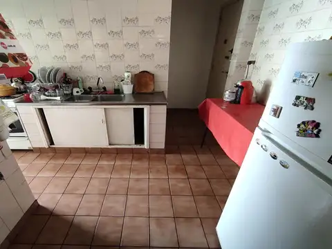 Depto Tipo Casa 4 ambientes con 2 baños
