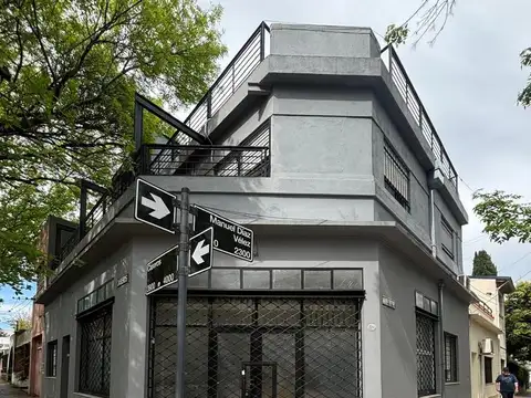 Caseros  al 3900