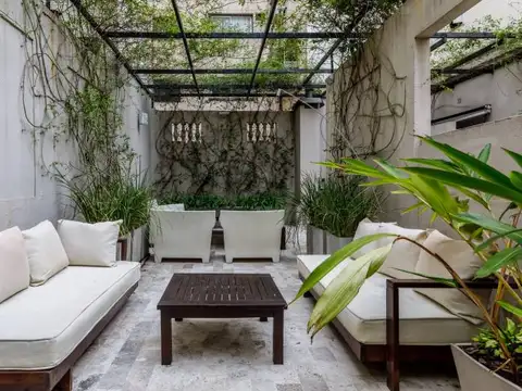 Agüero 2400, Piso 4 y 5