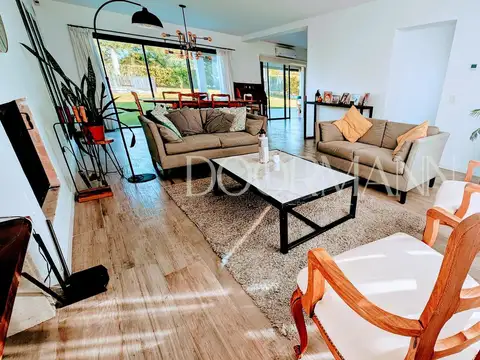 Casa en Venta en San Matias, USD 330.000