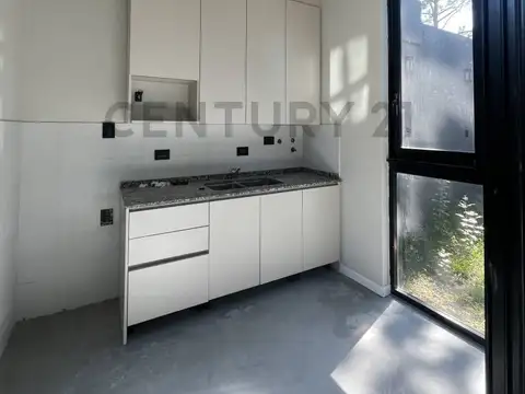 Local en Venta 1 año