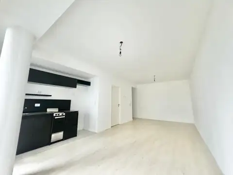 Departamento Monoambiente con balcón en edificio con Amenities.